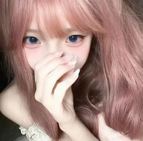 Ánh sáng mịn da nâng da trắng tinh khôi