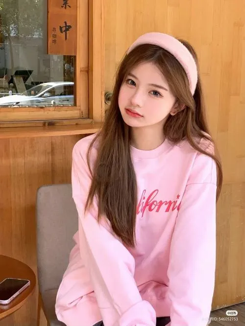 Váy ôm dáng tôn kiểu dáng nữ tính dịu dàng trẻ