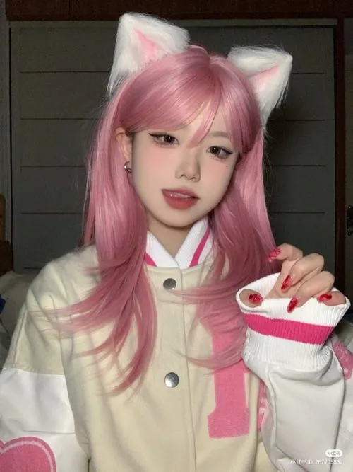 Tóc mềm hợp pinky trên nền sáng nổi chủ thể