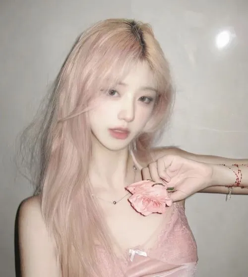 Phong cách pinky giúp gái xinh toát lên vẻ dịu dàng rất riêng