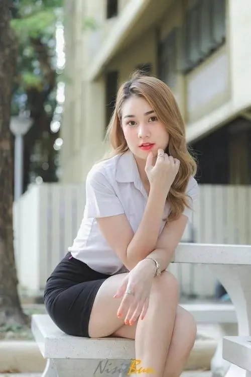 Trang phục gồm phom dáng mang thần thái chuyên nghiệp