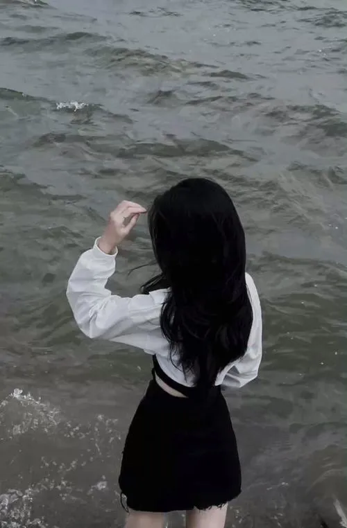 Street style mang đến phong cách ngầu đầy cá tính