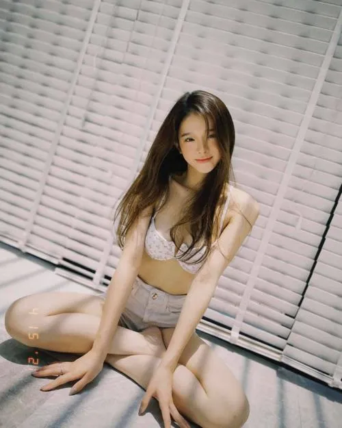 Thần thái là yếu tố khiến ảnh trở nên nóng bỏng