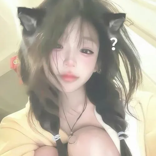 Gái xinh lướt TikTok là gặp ảnh gái xinh xem là mê