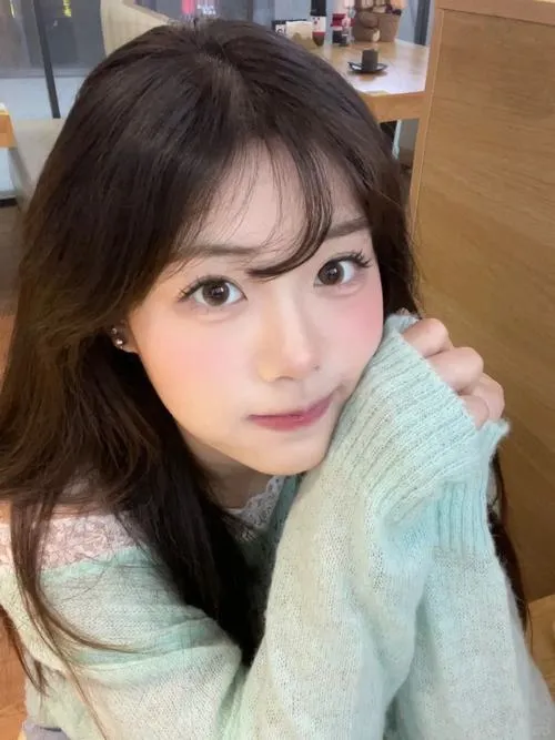 Nét đẹp Trung Hoa tinh tế thể hiện trọn vẹn trong ảnh gái xinh Trung Quốc