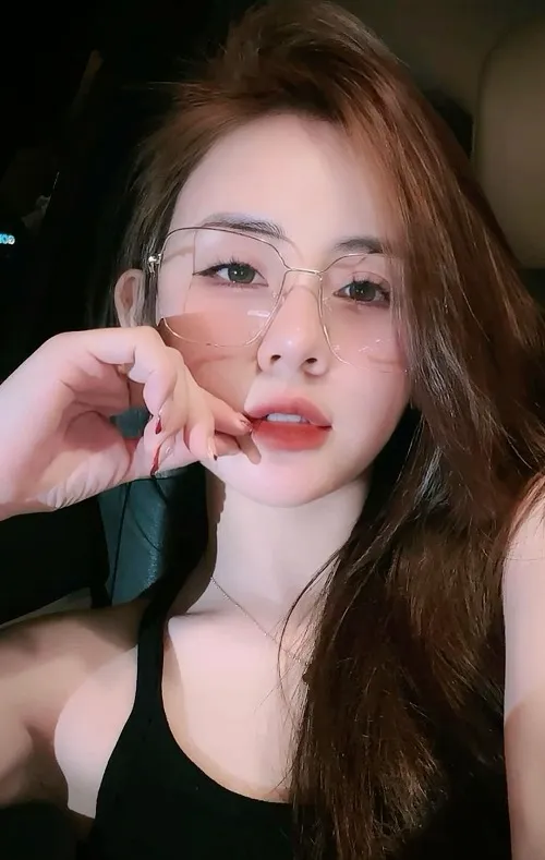 Khí chất Trung Hoa hiện rõ qua chân dung nữ