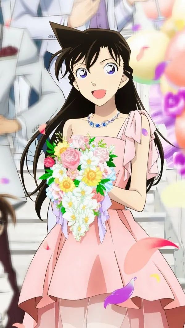 Ảnh đẹp Ran Mori váy hồng ôm bó hoa, nền sáng vui, cảm giác trong trẻo, hợp làm avatar bạn bè