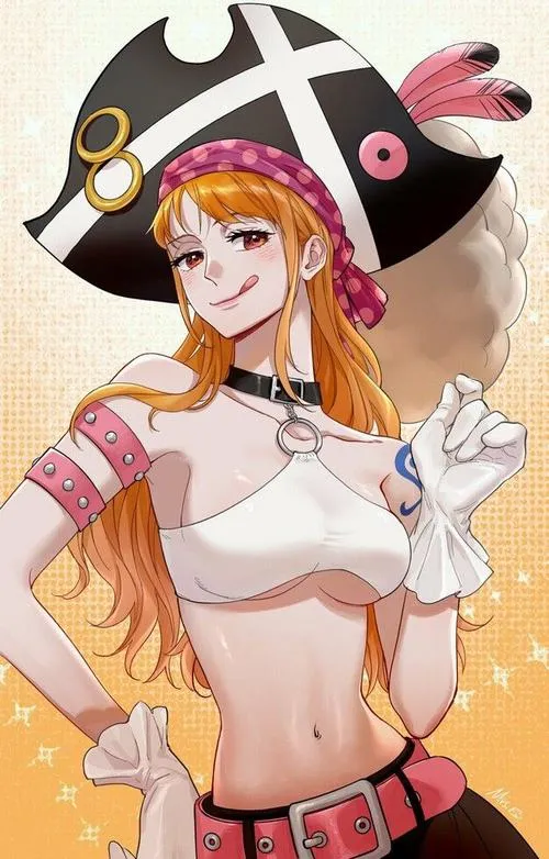 Ảnh Nami đội mũ hải tặc, áo trắng và quần đỏ, phong cách năng động chuẩn anime