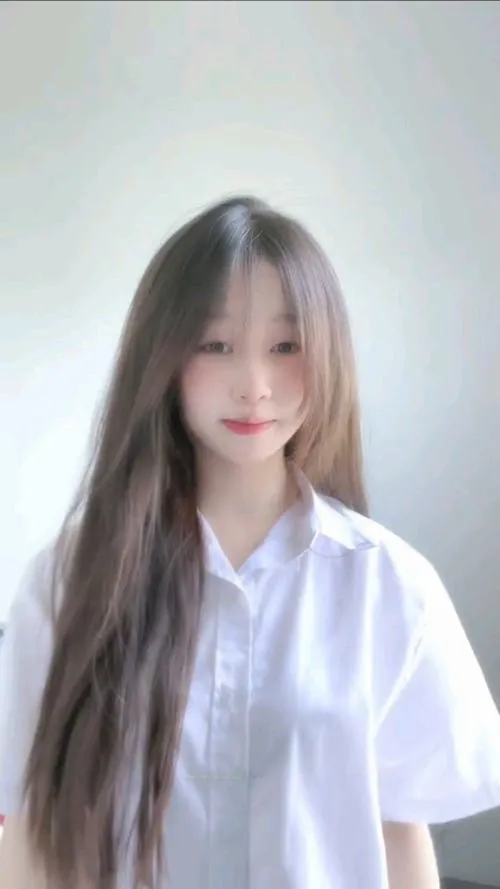 Ngắm ảnh gái xinh k7 để thấy tuổi 19 đẹp theo cách rất riêng