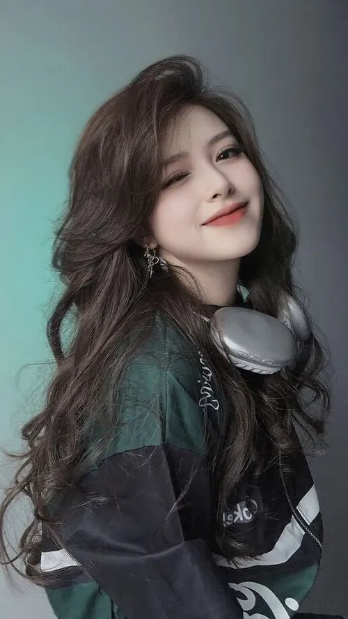 Cảm giác gần gũi lan tỏa từ gái cute đầy thiện cảm