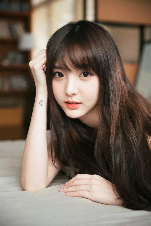 Chiều sâu từ cảm xúc khiến gái xinh nhìn là thấy thích