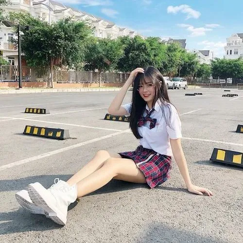 Vẻ nữ dễ thương toát lên sự nhẹ nhàng tự nhiên