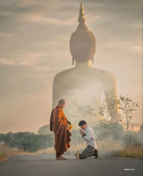 Hình Vô Lượng Huệ Phật khơi mở giác ngộ an nhiên nội tâm