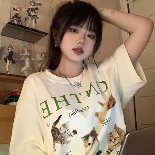 Hình đại diện trang phục gồm chất liệu tạo thần thái nữ tính