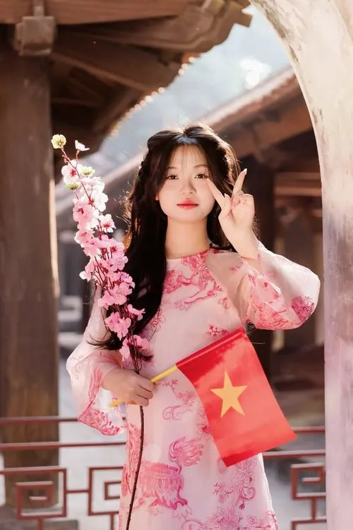 Ảnh cá nhân gái xinh mắt to tròn tạo cảm giác gần gũi