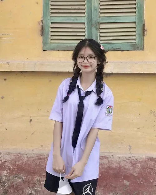 Ảnh cá nhân gái xinh dễ tạo thiện cảm trên nhiều nền tảng