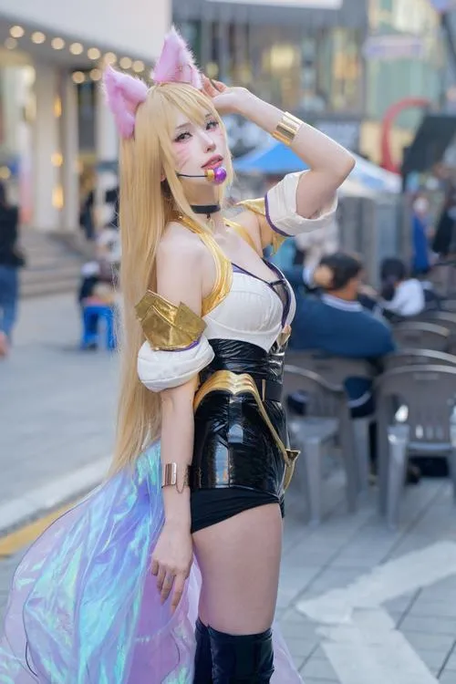 Gái xinh anime xây dựng concept truyện tranh nghệ thuật