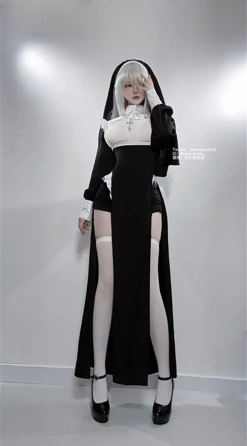 Cosplay nhân vật game với tạo hình nổi bật cuốn hút