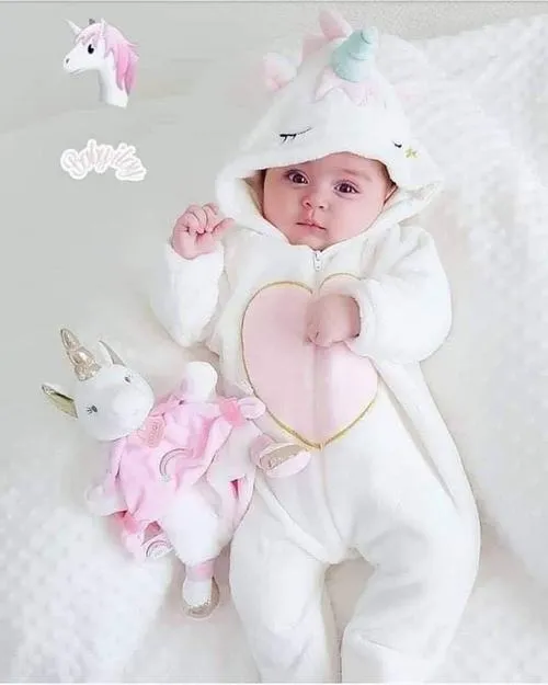 Ảnh chân dung bé trong bối cảnh mơ màng nhẹ tênh