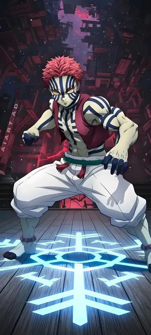 Hình Akaza ngồi trên vòng sáng xanh, nền tối sạch làm đôi mắt có chữ càng nổi.