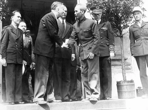 Ảnh Phủ Chủ tịch dưới ánh sáng tự nhiên