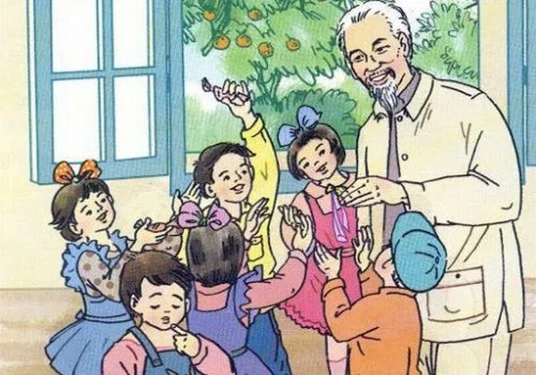 Nụ cười trẻ nhỏ sáng lên trong ký ức tập thể