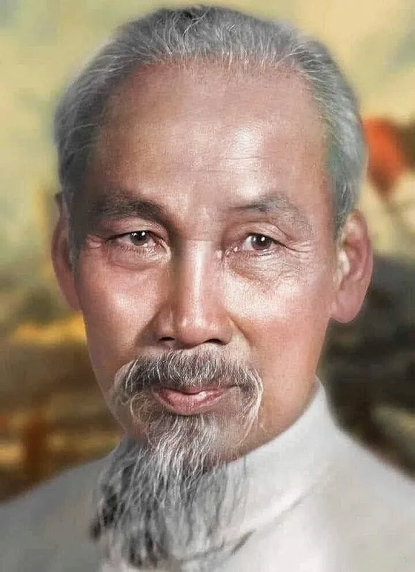 Ảnh bán thân Bác Hồ bố cục chính diện tĩnh