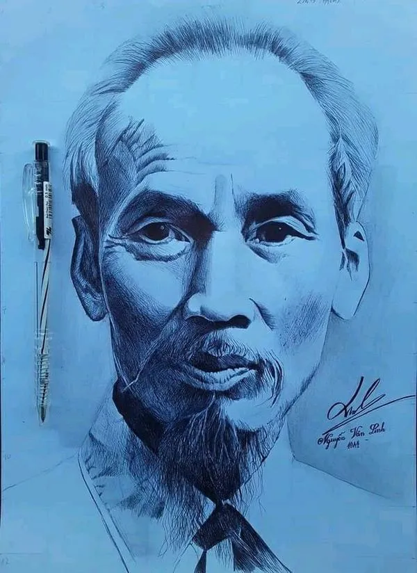 Ảnh chân dung Bác Hồ cảm giác gần gũi mà nghiêm