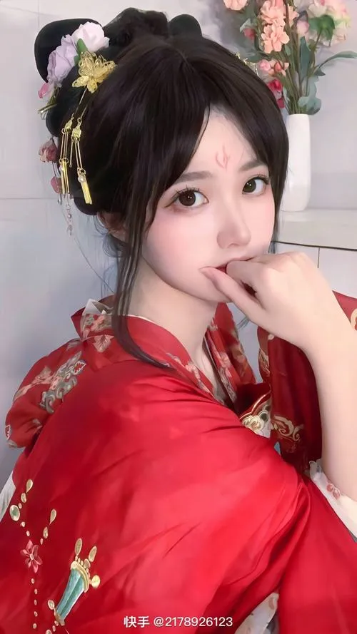 Ảnh gái xinh Douyin phong cách học đường nhẹ nhàng mà dính mắt