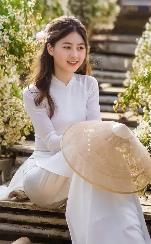 Những dáng chụp áo dài mang theo hơi thở thời gian