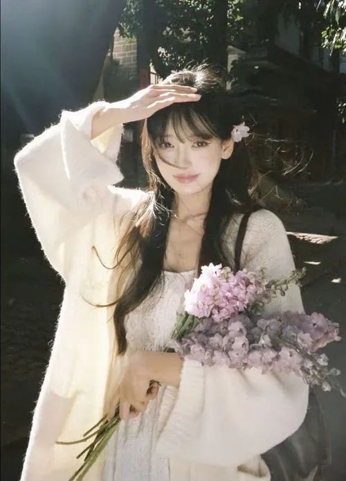 Nữ sinh xinh gây thương nhớ bởi nhan sắc trong trẻo