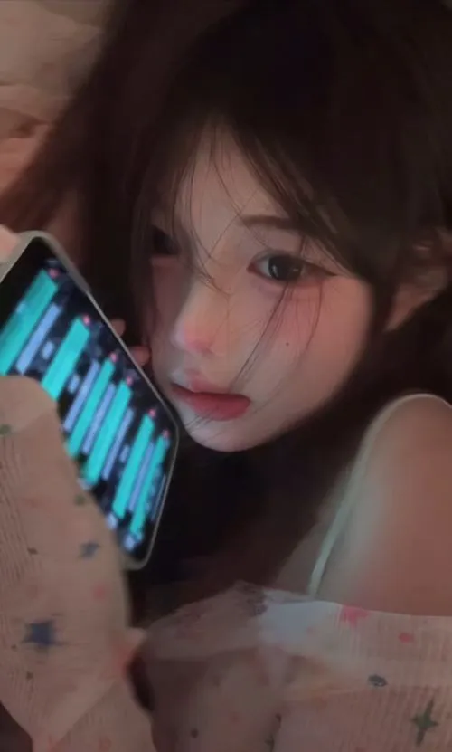 Trang điểm nhẹ tôn làn da tạo nét đẹp trong trẻo