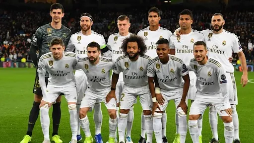  Los Blancos còn mang ý nghĩa biểu tượng, đại diện cho một phong cách bóng đá thanh lịch