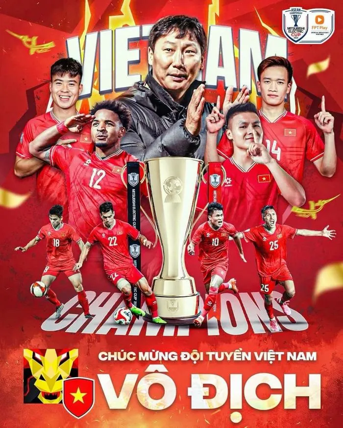 Những cầu thủ mặc áo đỏ đứng nghiêm trang hát quốc ca trong một chiều hoàng hôn vàng rực, thể hiện lòng tự hào và màu cờ sắc áo thiêng liêng