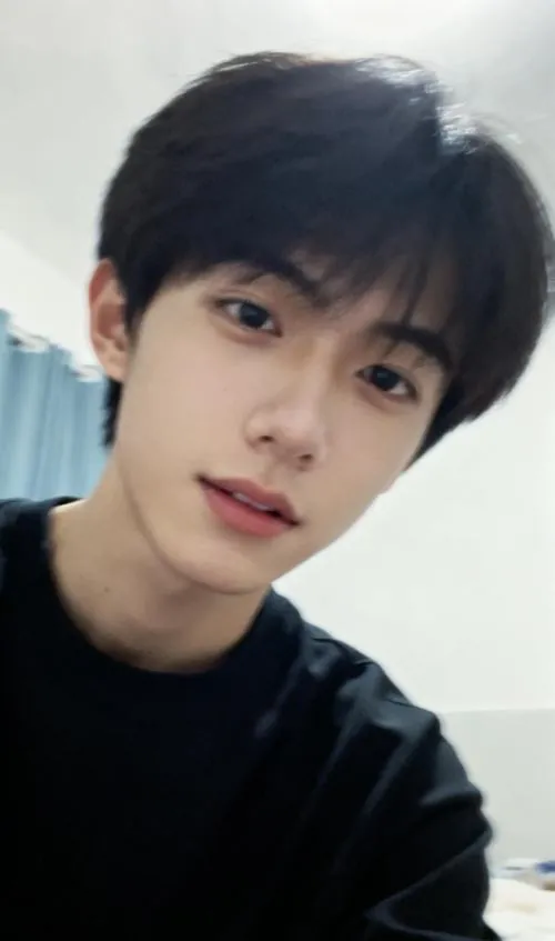 bo suu tap anh cau ban cung ban lop 11 on nhu e ap 8