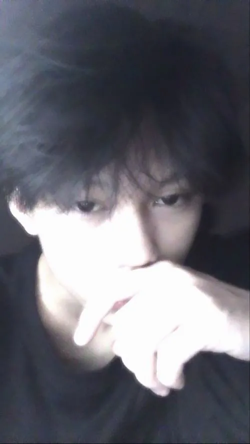 tong hop anh dai dien trai dep cap hai che mat lam hinh nen 21