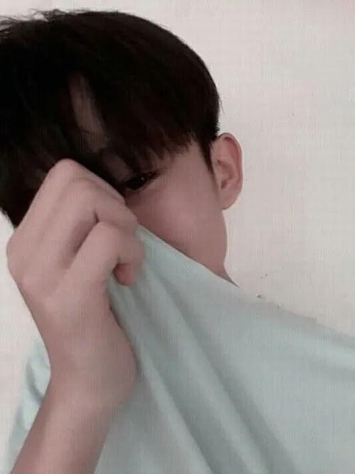 tong hop anh dai dien trai dep cap hai che mat lam hinh nen 23